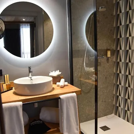Hotel Mont-Blanc Val D'Isere Exterior photo