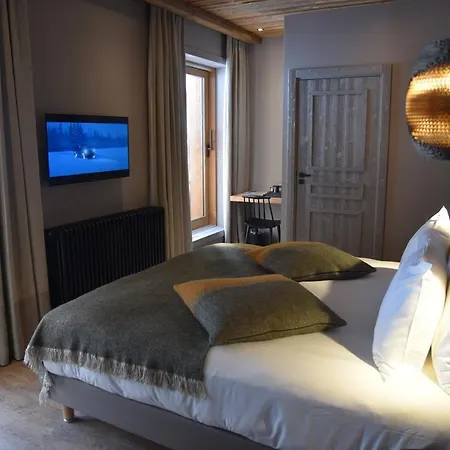 Hotel Mont-Blanc Val D'Isere Exterior photo