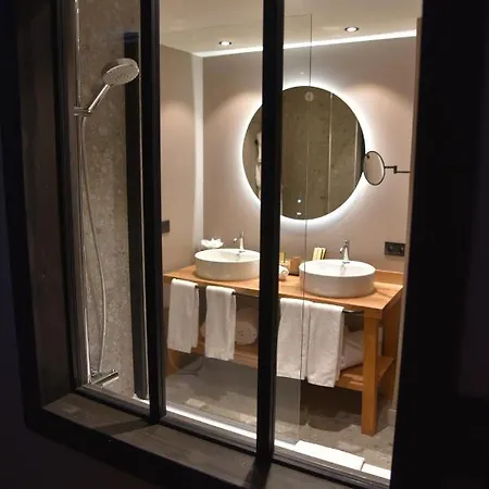 Hotel Mont-Blanc Val D'Isere Exterior photo
